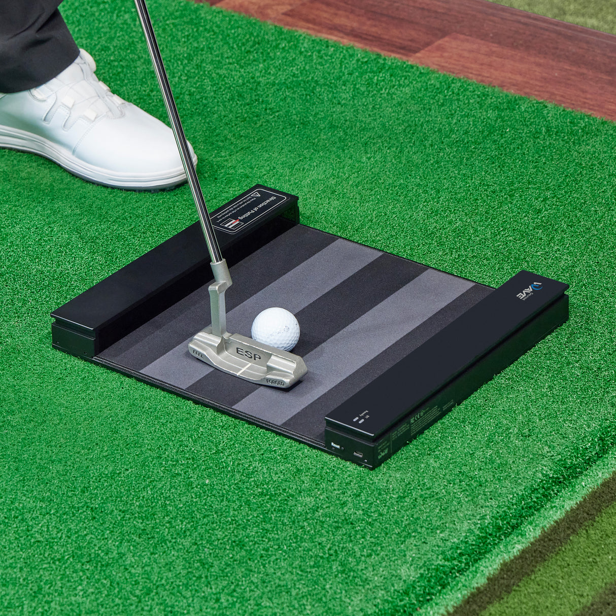 Simulateur et moniteur de lancement Golfzon WAVE