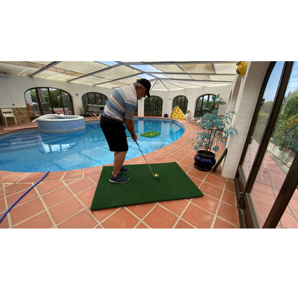 Floating practice target