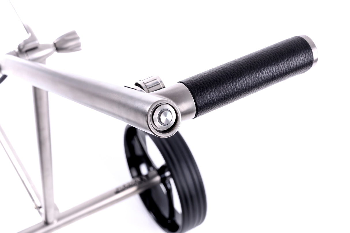 GALAXY Golf Titan electric trolley model year 2025 incl. magnetic parking brake, reverse gear